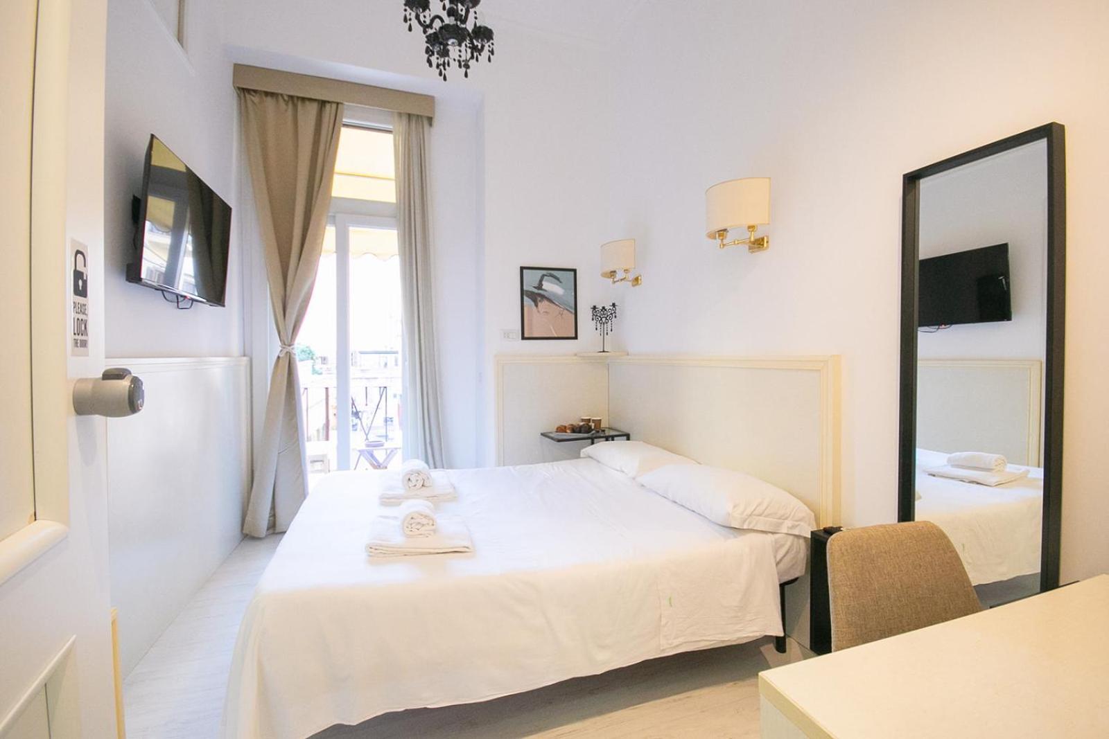 Caffe' E Cuscino Hotel Rome Bagian luar foto
